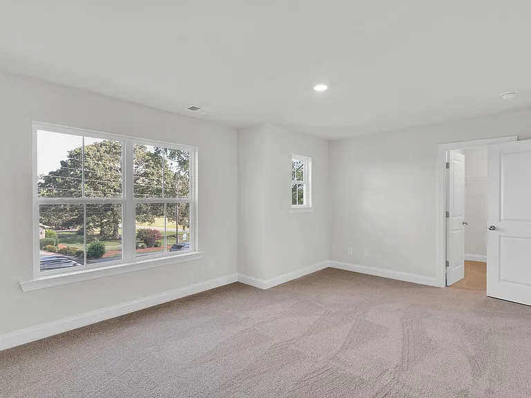 726 Lithia Inn Rd — Photo 34