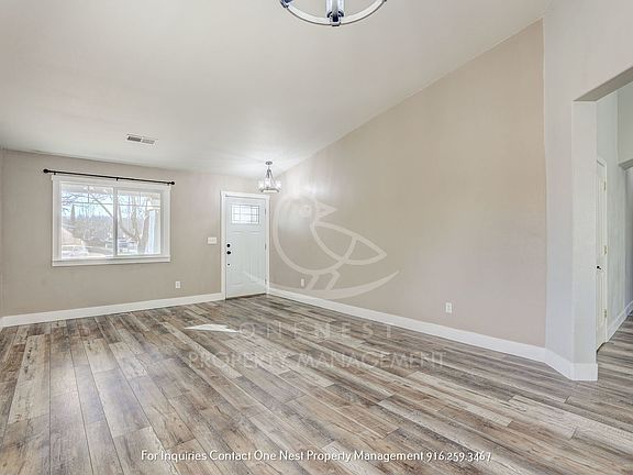 5th image of 703 Rich Ct