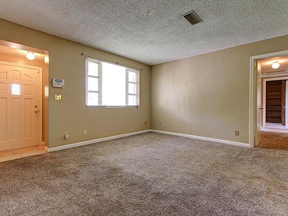 5th image of 6530 Solandra Dr S