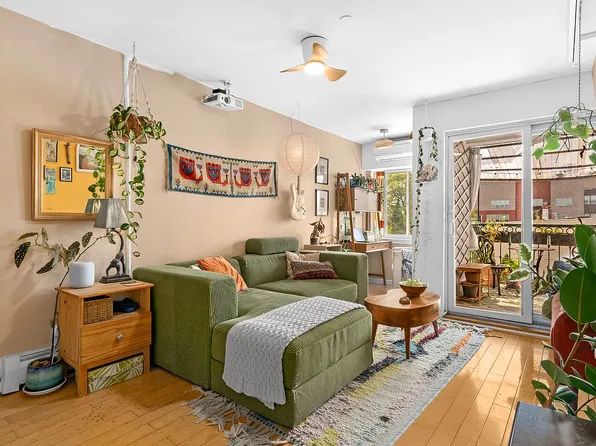 354 Onderdonk Ave APT 3A, Flushing, NY 11385