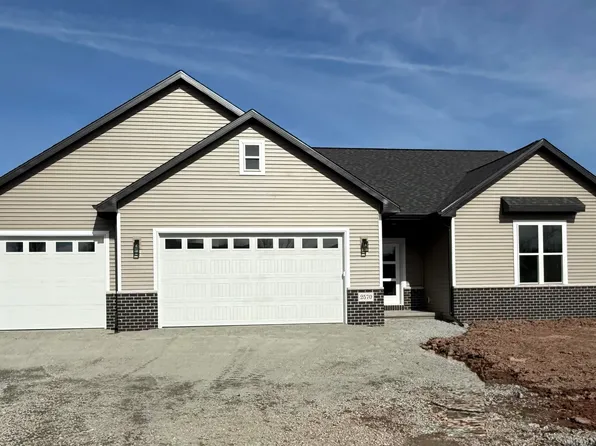 2570 S Stellita Cir, De Pere, WI 54115