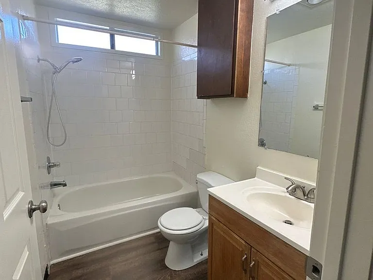 1418 Pleasant Ave #1420 — Photo 20
