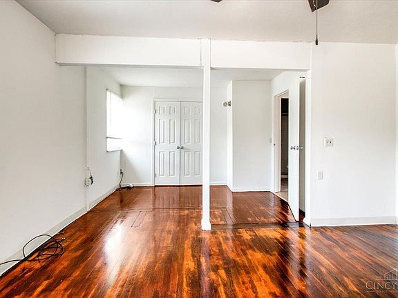 5th image of 12151 Hitchcock Dr