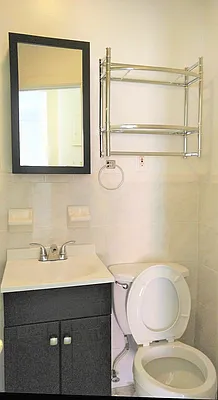 Rented by Sterling Holdings | media 29