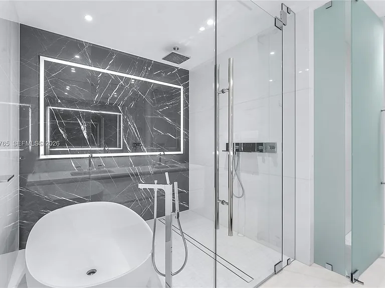 300 Biscayne Boulevard Way #1802 — Photo 19