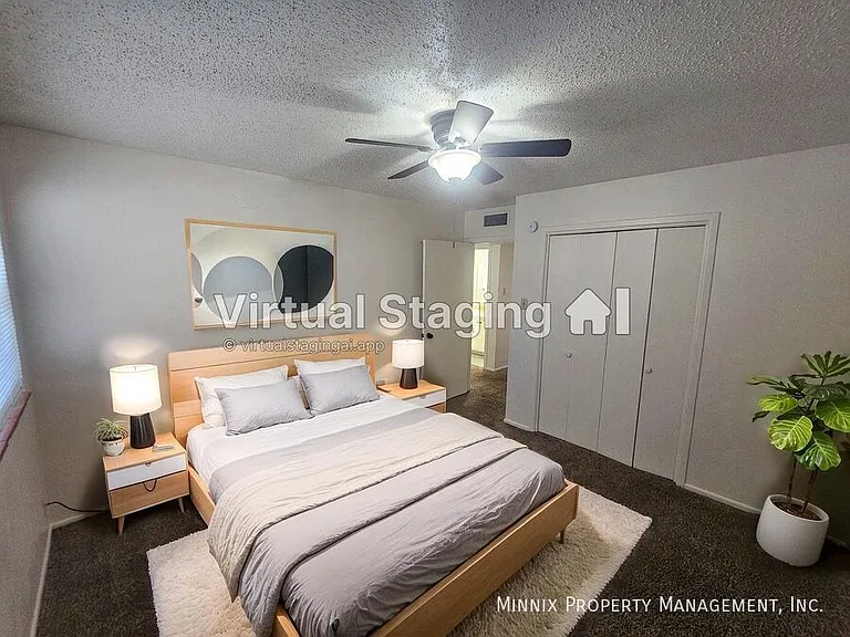 Whispering Oaks 1904 N. Midland — Photo 24