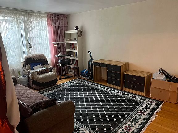4th image of 1877 E 12th St APT 6H