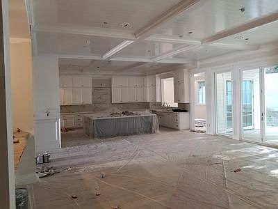5th image of 4047 Hayvenhurst Dr