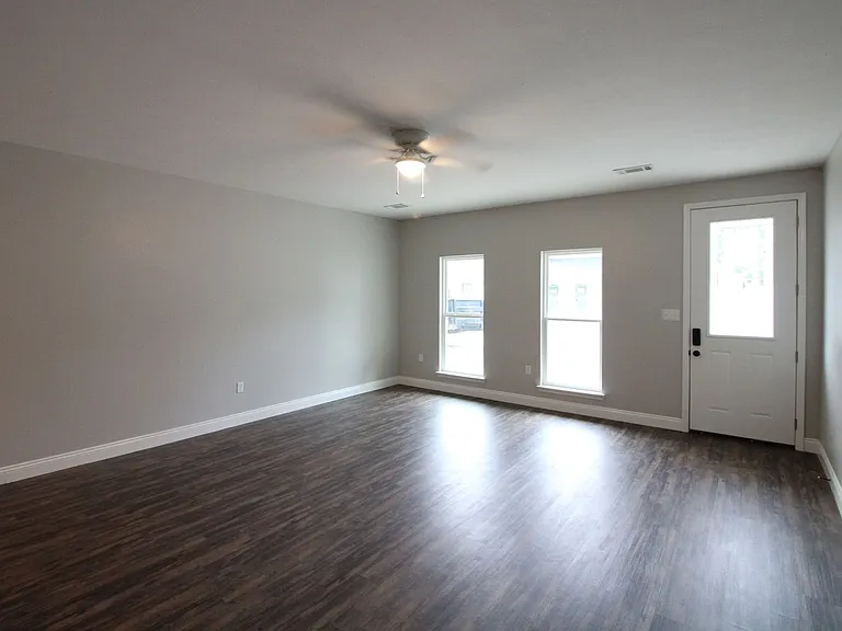 212 Lacey Eden Ln — Photo 20