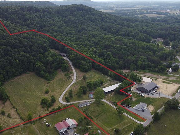 2nd image of 414 Copper Creek Rd