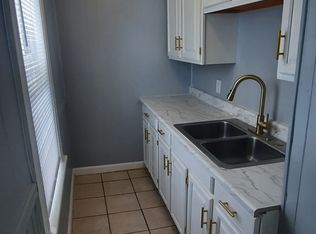 47 Everard St APT 2, Worcester, MA 01605