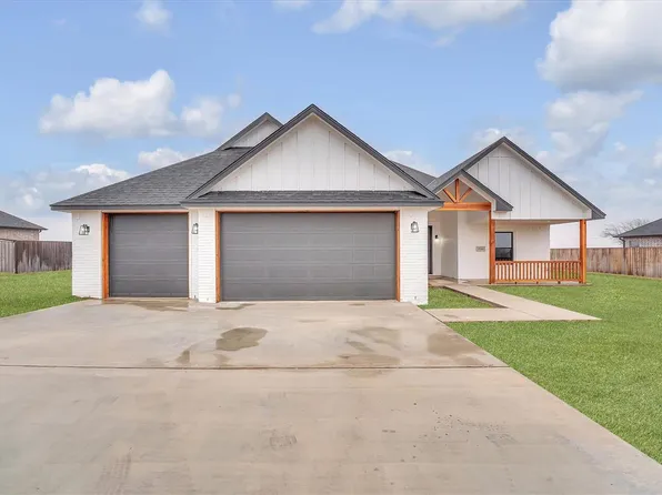 5946 Tadpole Dr, Elgin, OK 73538
