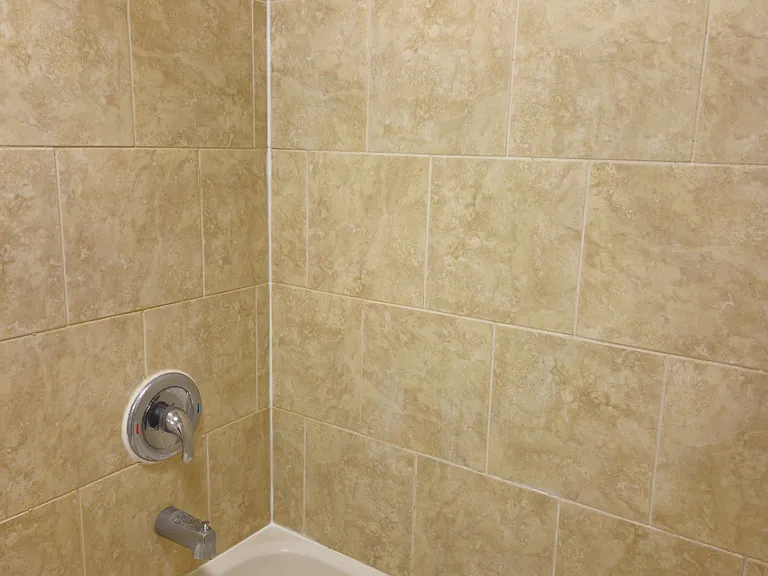 8879 Heritage Rd #MAIN LEVEL — Photo 11
