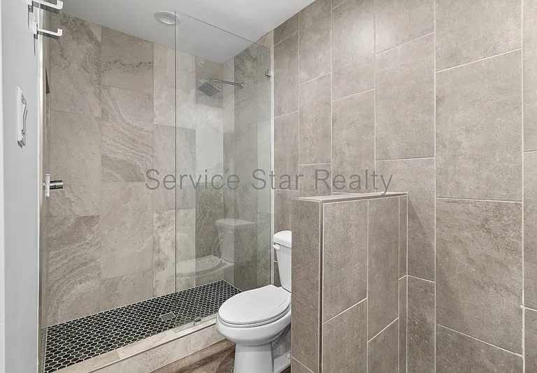 4950 N Miller Rd #104 — Photo 13