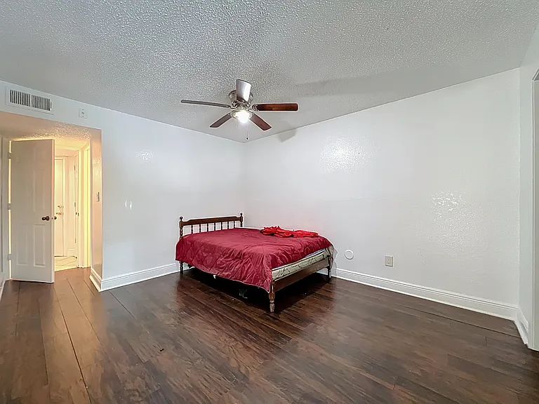 1932 Lake Atriums Cir #83 — Photo 20