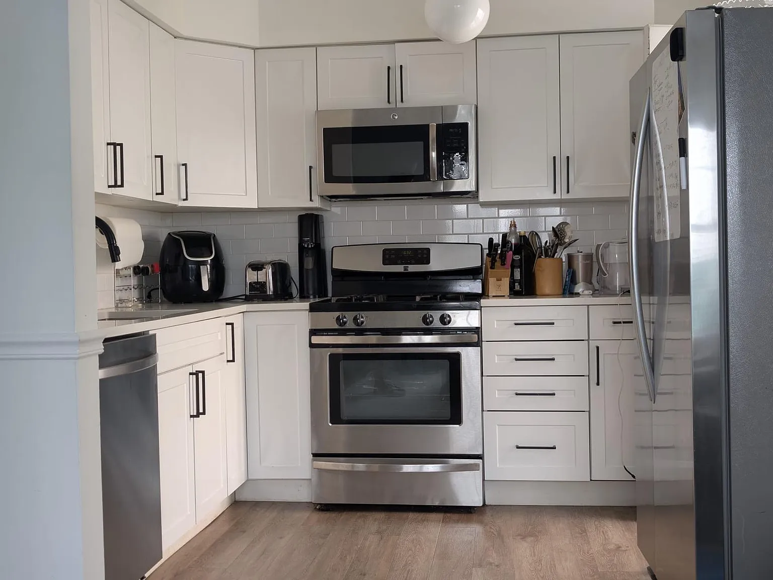 4 bed, 3.5 bath, 1386 sqft, $1,200 — Photo 3