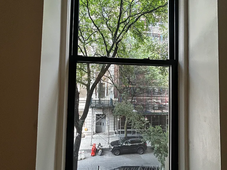 120 W 73rd St #3-A — Photo 4