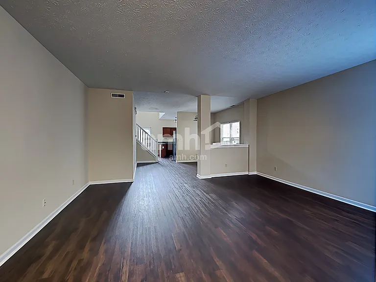 11532 Pegasus Dr — Photo 7