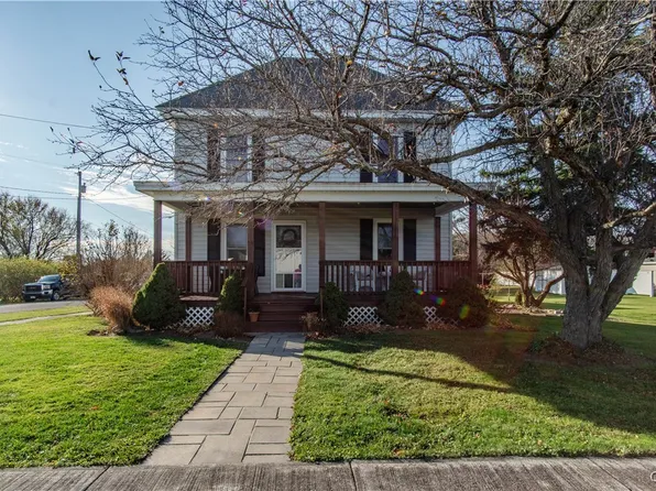 303 Park St, Glen Park, NY 13601