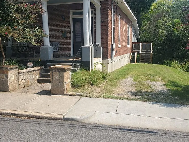 407 Chestnut St — Photo 1