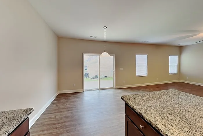 3828 Sapphire Ridge Ct — Photo 6