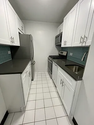 Rented by Compass | media 2