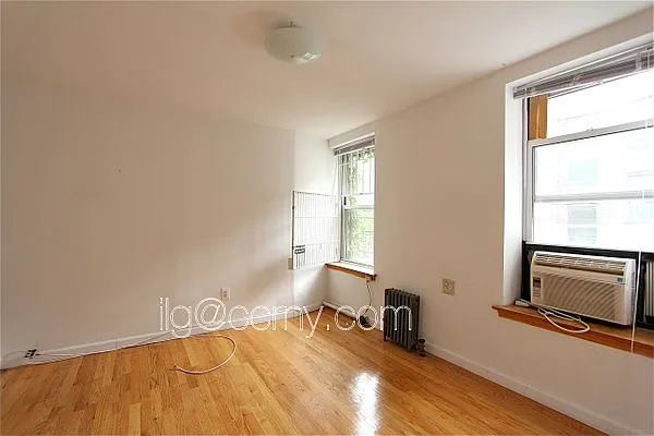 Rented by City Connections Realty | media 42