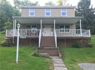 228 Gibson Rd, Elizabeth, PA 15037