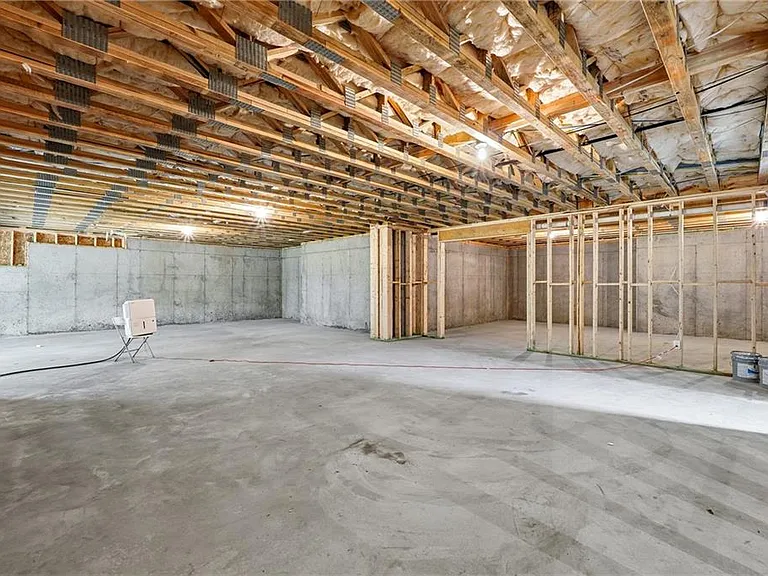 7370 Cornflower Ct — Photo 69