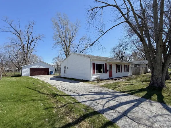 3416 9th St, East Moline, IL 61244