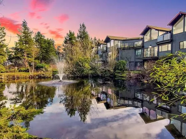 19414 Aurora Ave N Unit 203, Shoreline, WA 98133