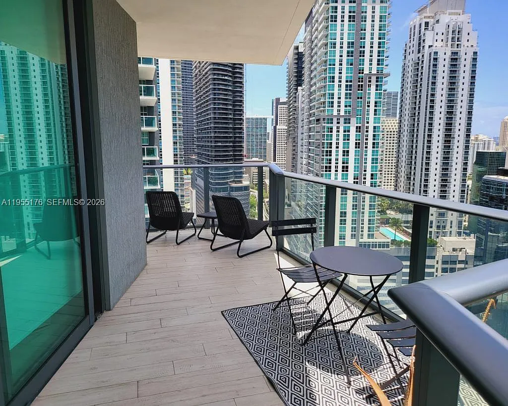 1300 S Miami Avenue Condo — Photo 1