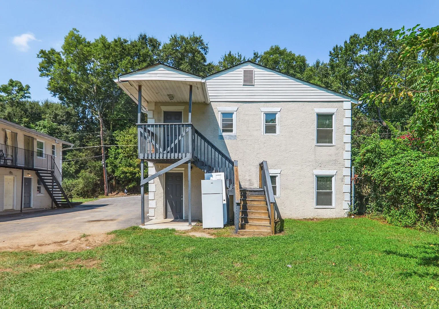 619 Oliver St NW — Photo 2