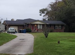 704 Valley Forge Rd, Jacksonville, FL 32208