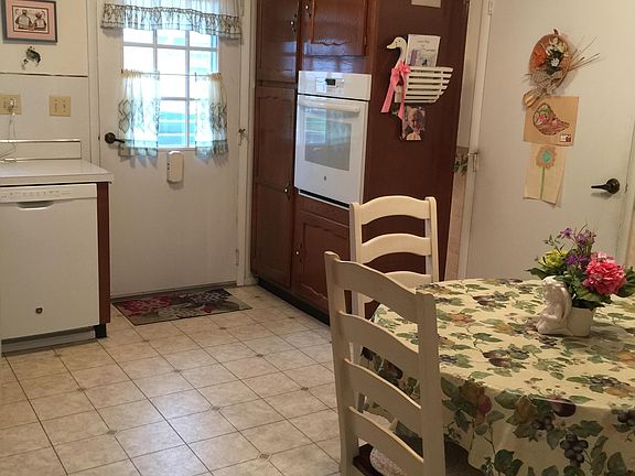 4th image of 1107A Argyll Cir #100A