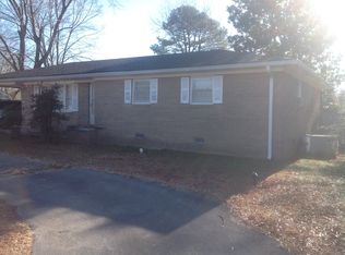 210 Sunset Dr, Waverly, TN 37185