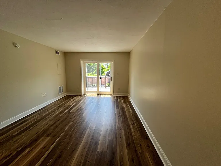 5620 Rippey St #302 — Photo 3