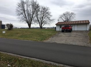 4962 Monterey Maple Grove Rd, Batavia, OH 45103