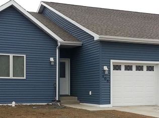 408 2nd Ave SW, Surrey, ND 58785