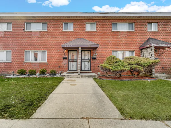 2247 171st St, Hazel Crest, IL 60429