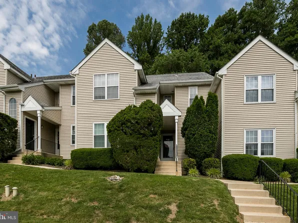 332 Cashel Ct, Aston, PA 19014