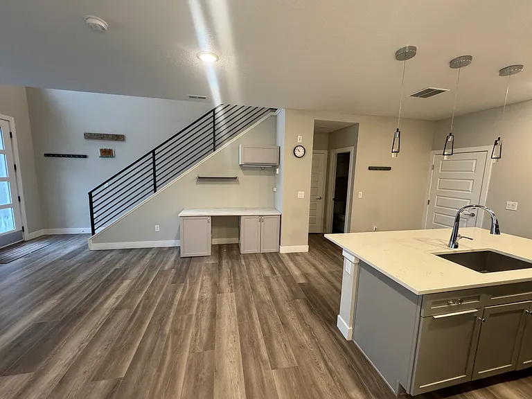 16320 Alzere Pl — Photo 3