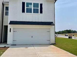 8 Lumpkin Ln, Dawsonville, GA 30534