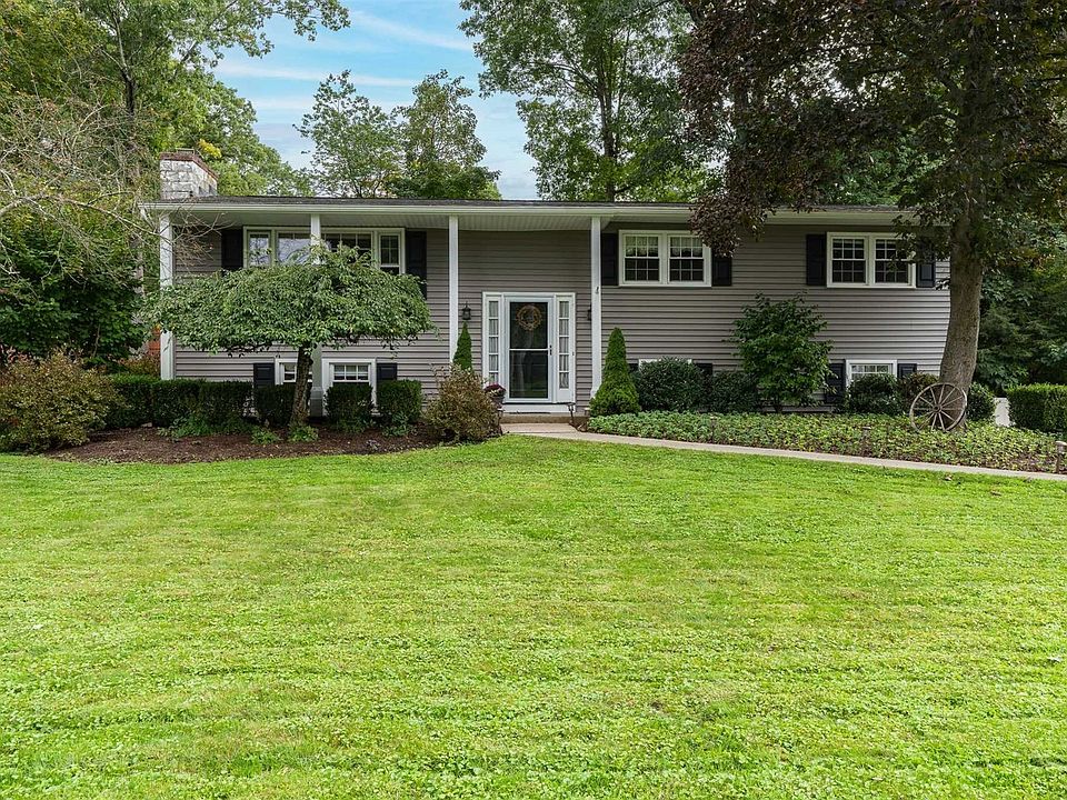 1st image of 16 Albie Dr