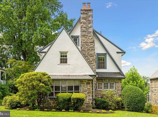 30 Henley Rd, Wynnewood, PA 19096