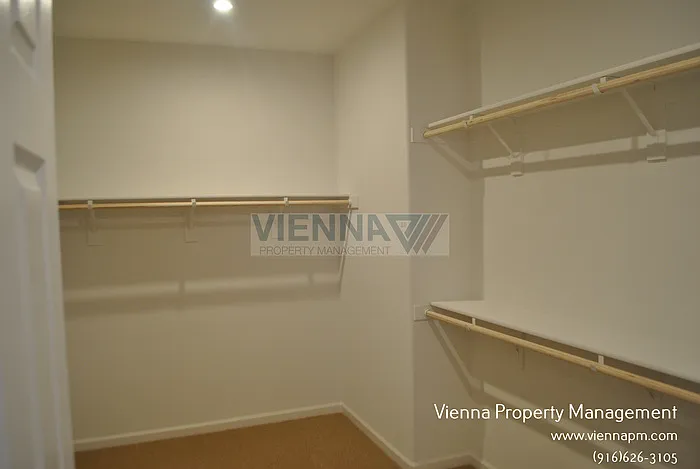 101 Chesapeake Ct — Photo 20