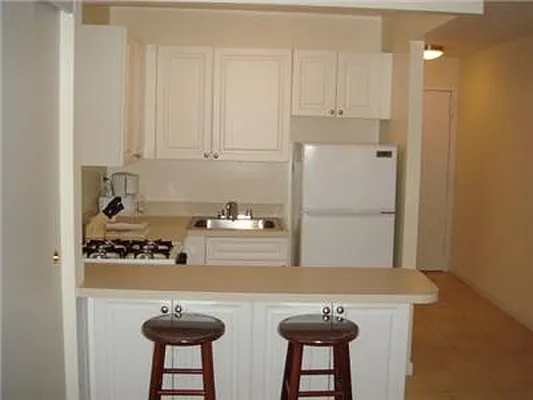 Rented by Luxury Property Group | media 1