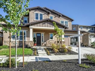 4131 Gilbert Ln, Livermore, CA 94550