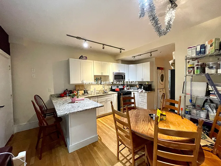 231 Norfolk St #3F — Photo 17