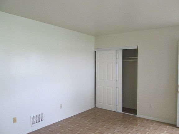 3rd image of 1122 Chisholm Cir #1122
